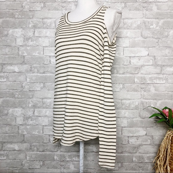 NWT CHASER Long Sleeve Cold Shoulder Top with Black & Metallic Gold Stripes Med - Picture 2 of 16